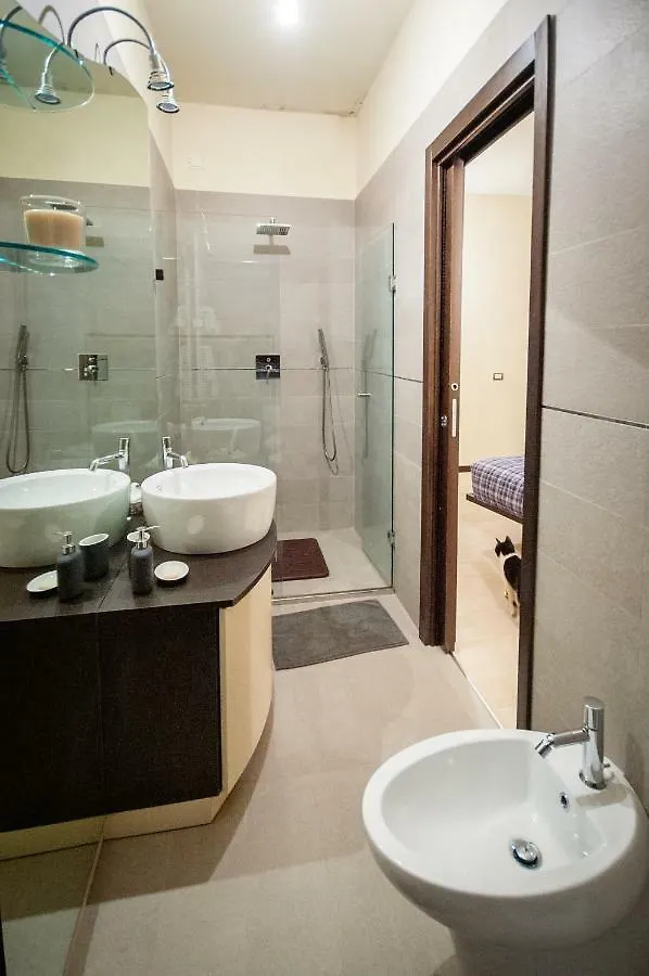 Accogliente Dependance In Collina A 35 Km Da Milano Apartment San Colombano al Lambro Italy
